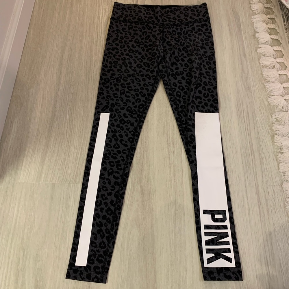 VICTORIA’S SECRET PINK WORKOUT LEGGINGS